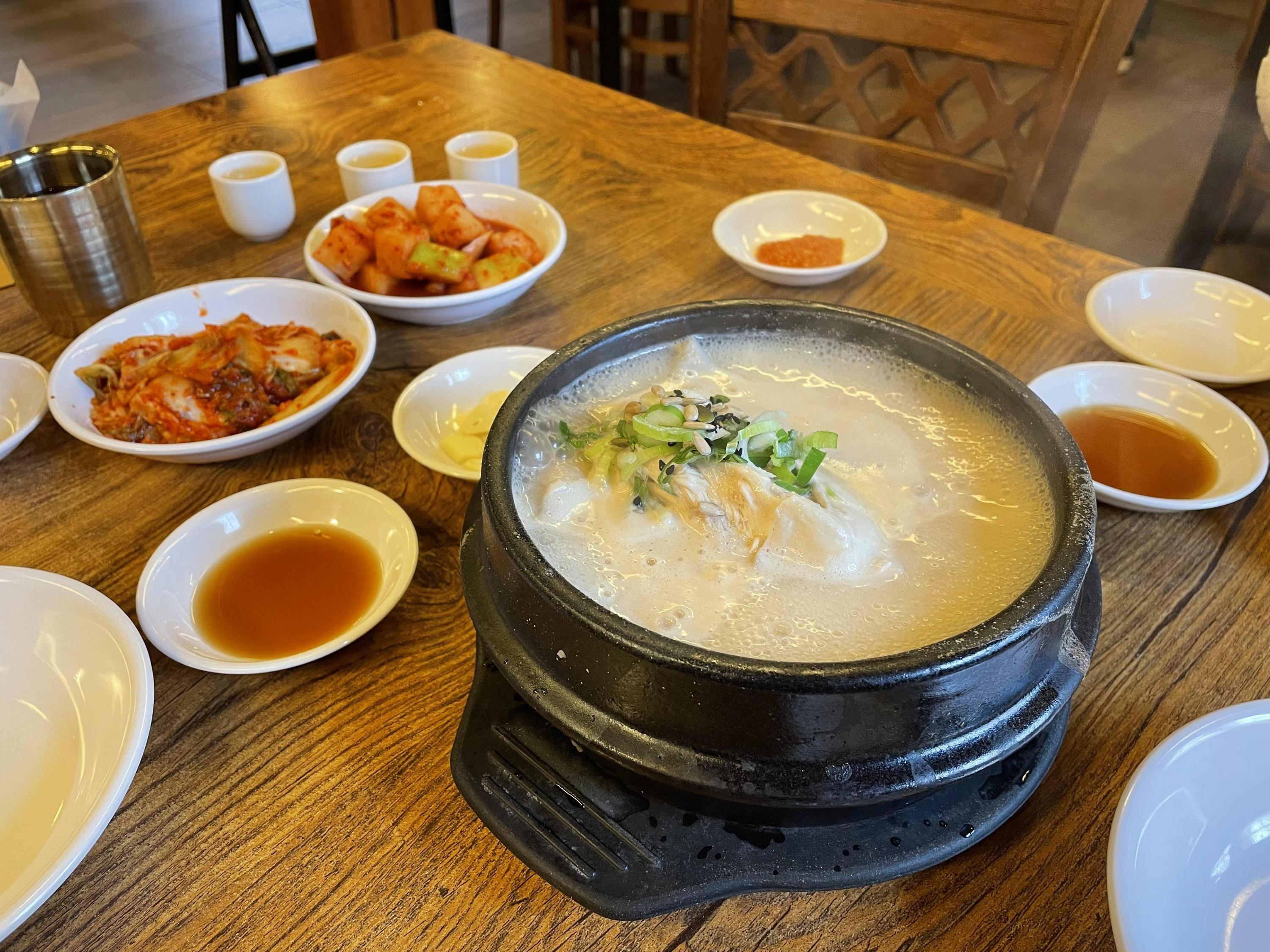 Tosokchon Samgyetang is a Korean food  restaurant